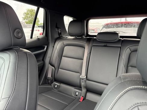 Used 2025 GMC Terrain Elevation w/ Elevation Premium Package AWD/4WD image 11