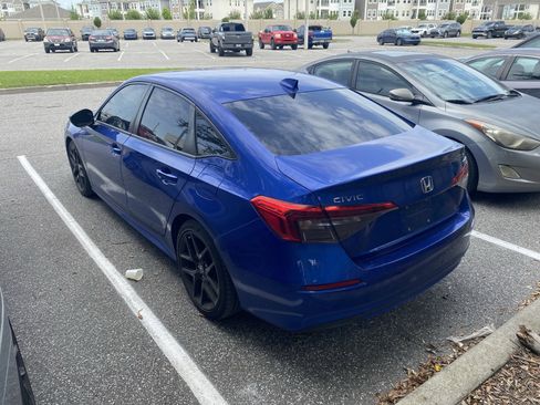 Used 2024 Honda Civic Sport image 10