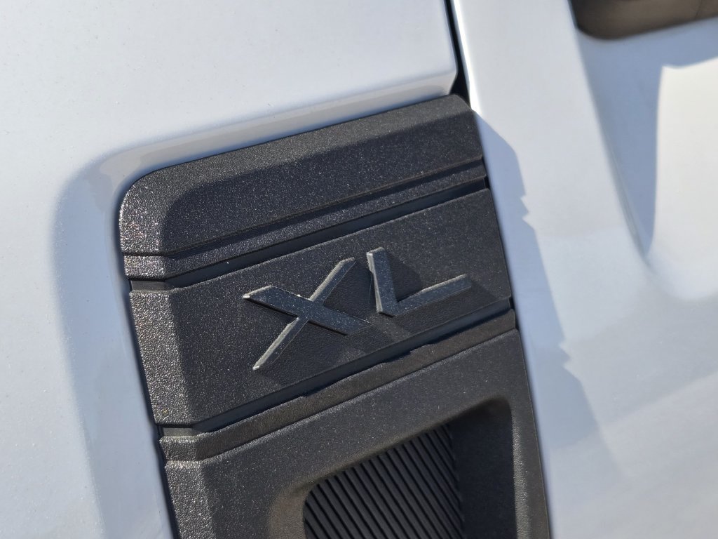 Used 2023 Ford Maverick XL FWD image 11