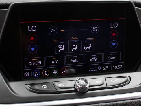 Used 2022 Chevrolet Blazer LT image 29