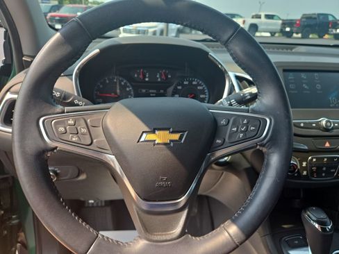 Certified 2018 Chevrolet Equinox LT FWD image 19