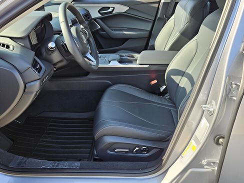 New 2025 Acura TLX w/ Technology Package image 8