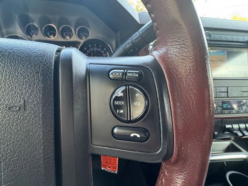 Used 2012 Ford F250 King Ranch w/ King Ranch w/Chrome Pkg image 19