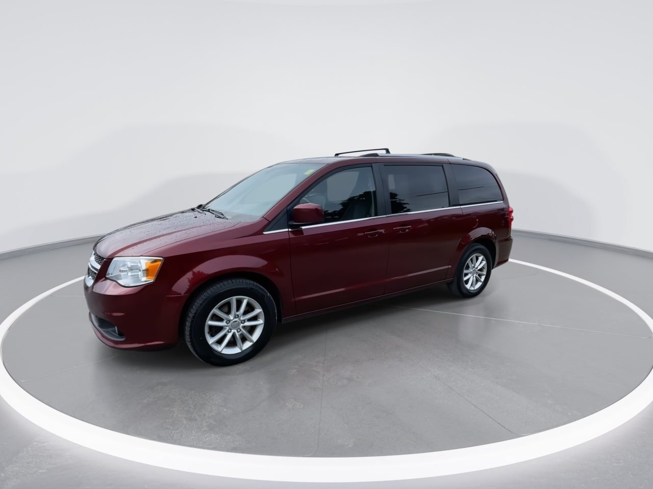 Used 2019 Dodge Grand Caravan SXT FWD image 8