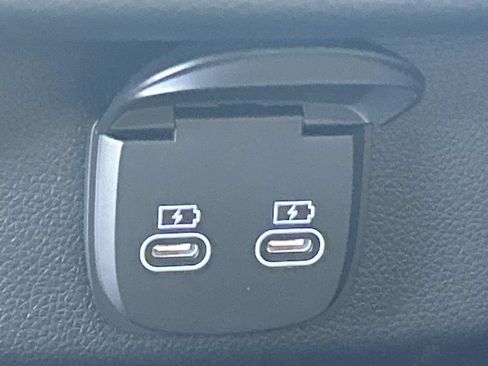 New 2026 Genesis GV70 2.5T Select AWD/4WD image 23