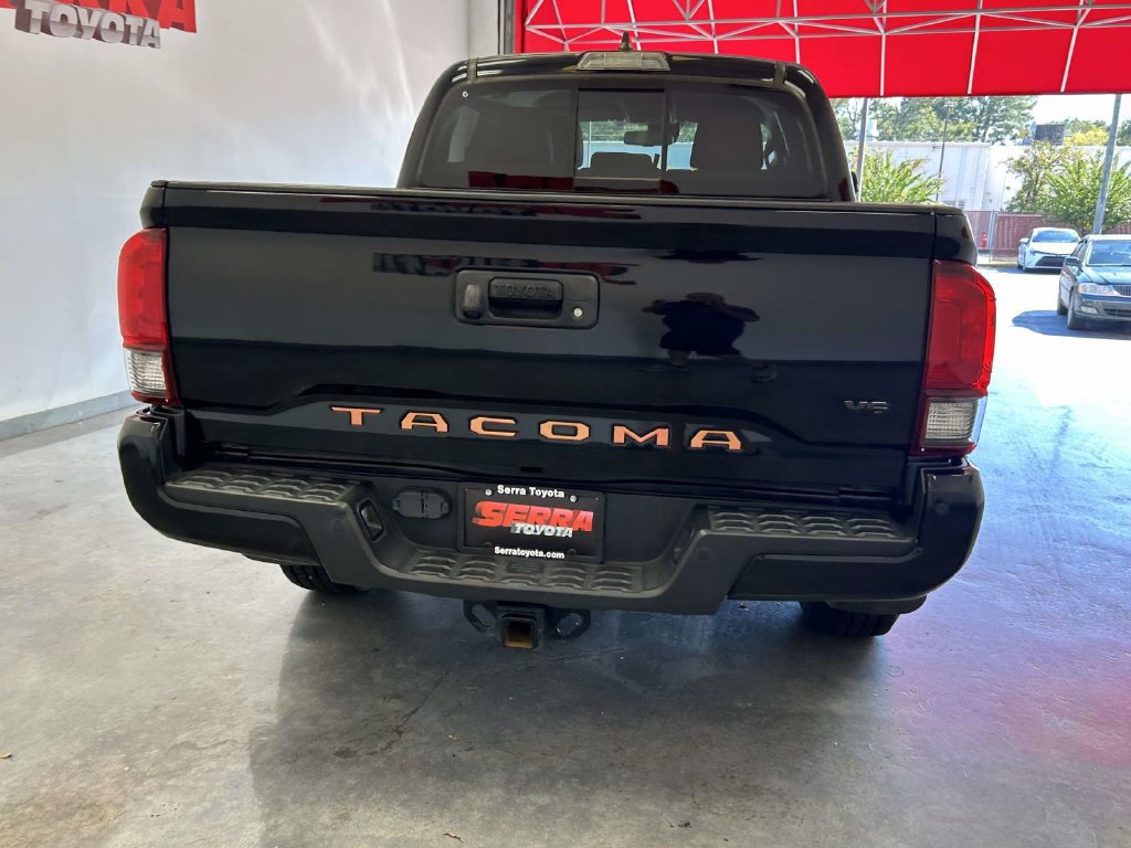 Certified 2022 Toyota Tacoma SR5 RWD image 4