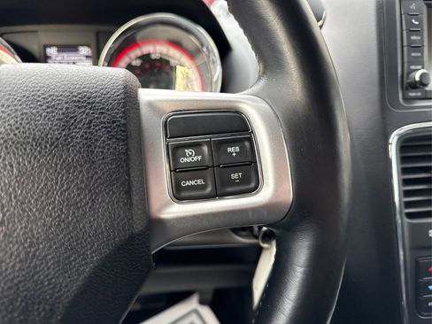 Used 2018 Dodge Grand Caravan GT image 26