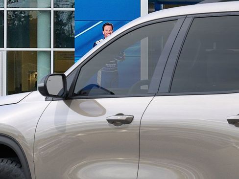 New 2026 Chevrolet Traverse Z71 image 14