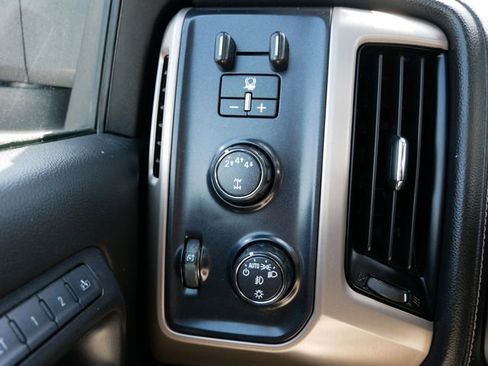 Used 2019 GMC Sierra 3500 Denali w/ Duramax Plus Package AWD/4WD image 27