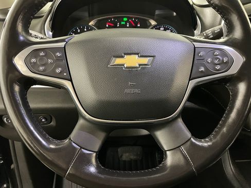 Used 2019 Chevrolet Traverse LT AWD/4WD image 4