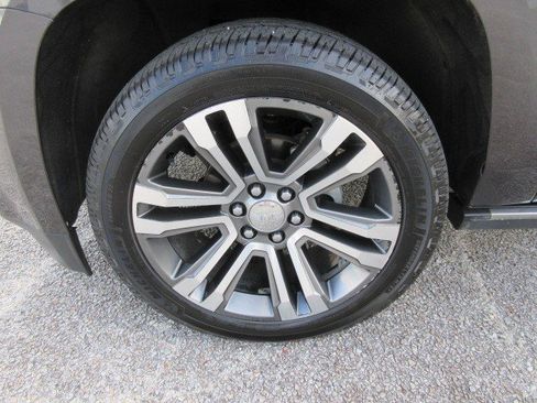 Used 2018 GMC Yukon Denali w/ Denali Ultimate Package image 12