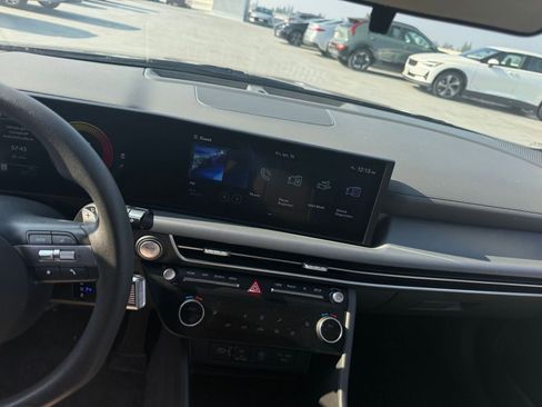 Used 2025 Hyundai Sonata SEL image 17