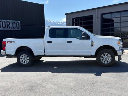 Used 2020 Ford F250 XLT w/ XLT Value Package AWD/4WD image 3