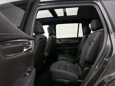 Used 2020 Cadillac XT6 Sport image 22