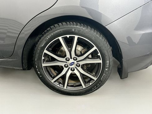 Used 2019 Subaru Impreza 2.0i Limited w/ Popular Package #2 image 11