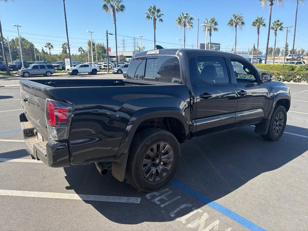 Used 2021 Toyota Tacoma Limited w/ Nightshade Package AWD/4WD image 5