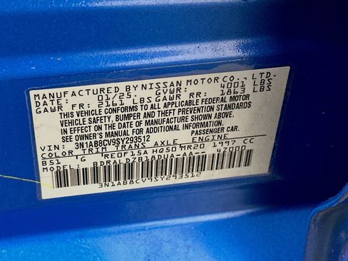 Used 2025 Nissan Sentra SV image 12