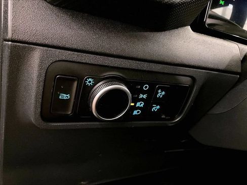 Used 2025 Ford Mustang Coupe RWD image 30