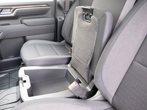 New 2026 Chevrolet Silverado 2500 LT image 9