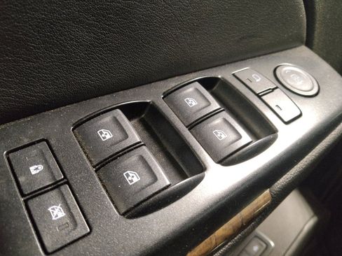 Used 2020 Chevrolet Tahoe LT RWD image 27