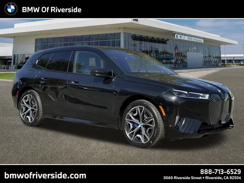 Certified 2024 BMW iX xDrive50 w/ Premium Package AWD/4WD image 1
