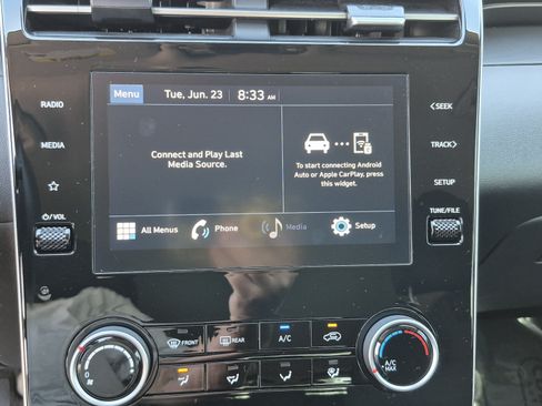 Certified 2024 Hyundai Tucson SE FWD image 22