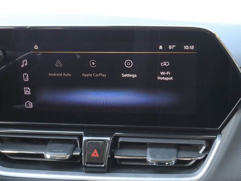 Used 2025 Chevrolet TrailBlazer LT AWD/4WD image 21