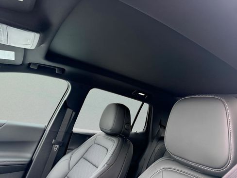 New 2026 Chevrolet Equinox LT w/ Convenience Package II image 28