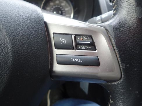 Used 2014 Subaru Forester 2.5i Limited AWD/4WD image 18