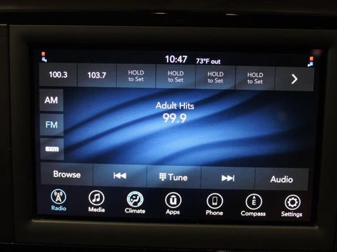 Used 2021 Chrysler Voyager Lxi FWD image 44