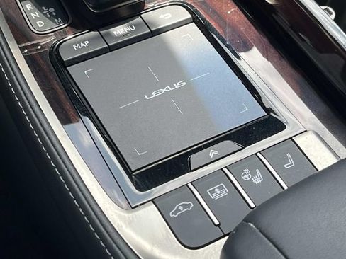 Used 2021 Lexus LS 500 w/ Interior Upgrade Package RWD image 36