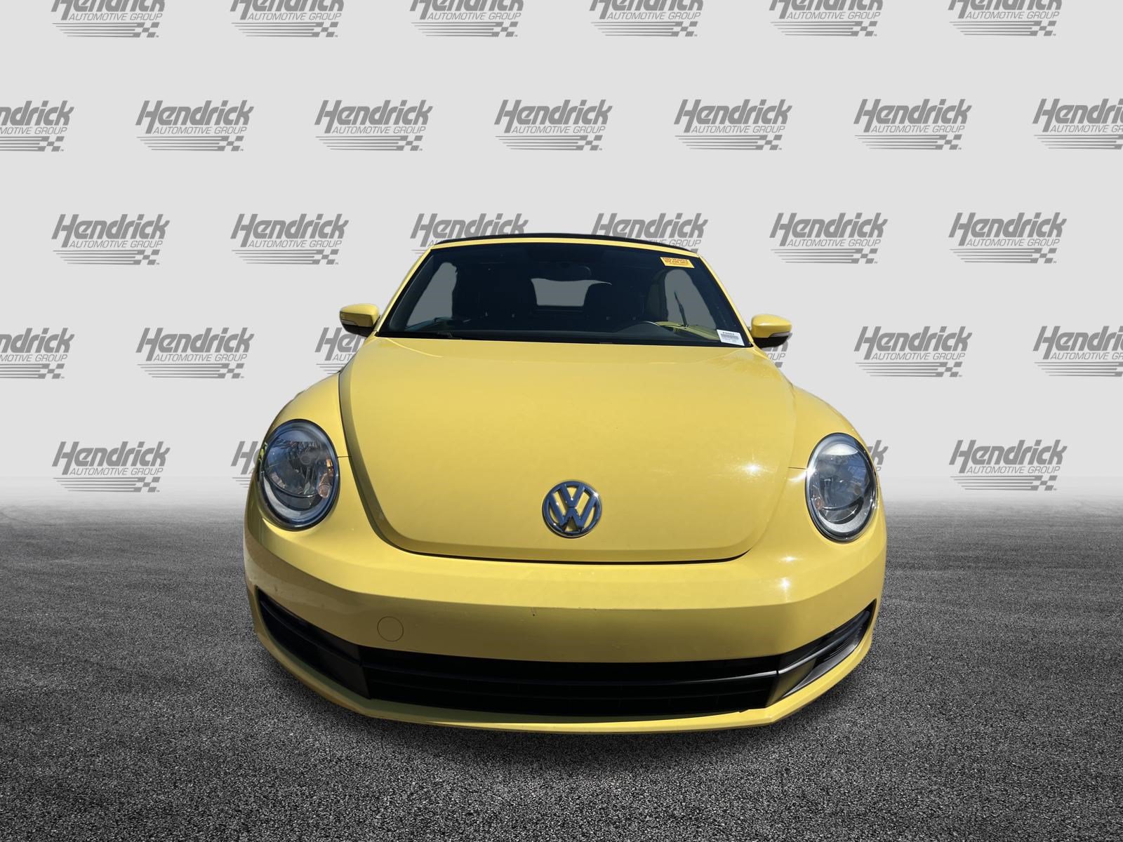 Used 2013 Volkswagen Beetle 2.5 FWD image 3