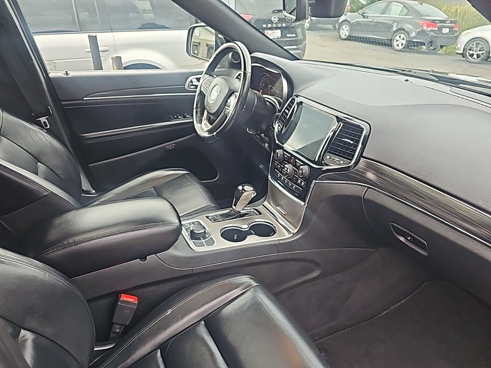 Used 2021 Jeep Grand Cherokee Limited AWD/4WD image 13