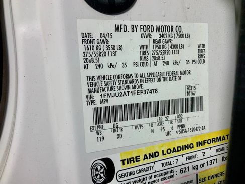 Used 2015 Ford Expedition Limited w/ Equipment Group 301A AWD/4WD image 38