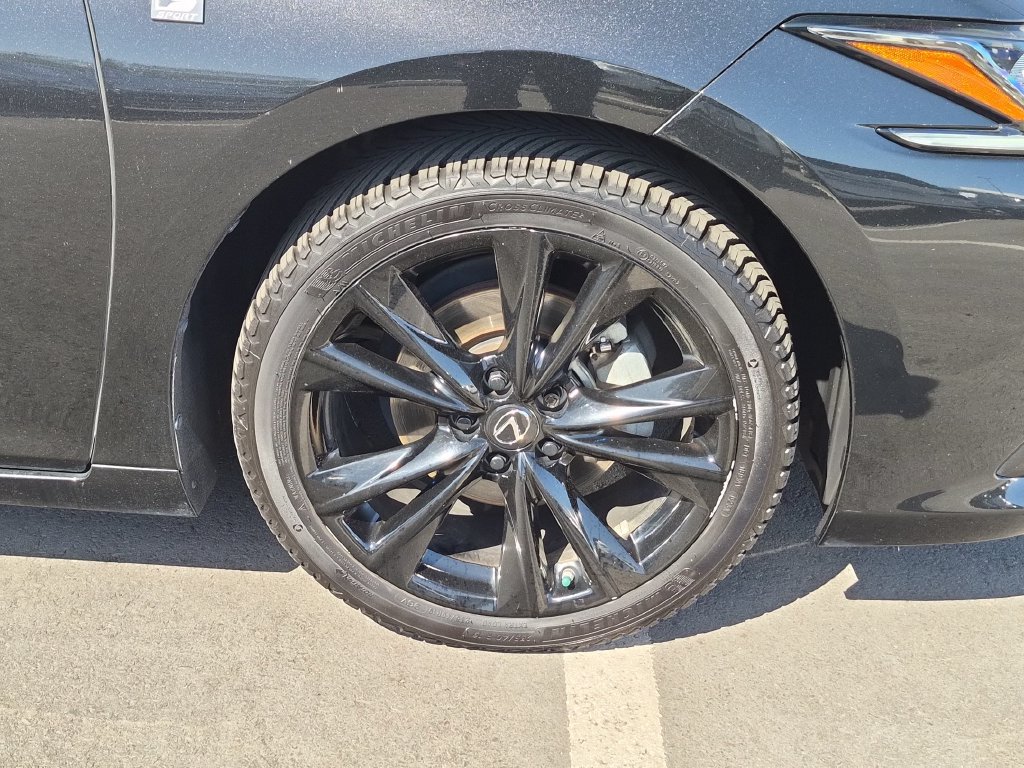 Used 2022 Lexus ES 300h F Sport w/ Accessory Package 2 FWD image 29