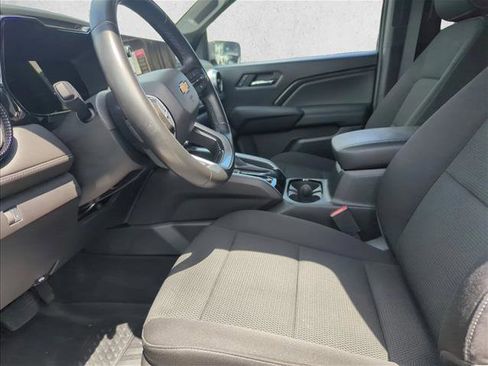 Used 2024 Chevrolet Colorado LT w/ LT Convenience Package RWD image 15