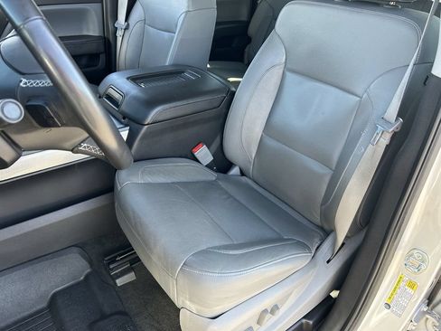 Used 2016 Chevrolet Silverado 2500 LTZ w/ Duramax Plus Package AWD/4WD image 20