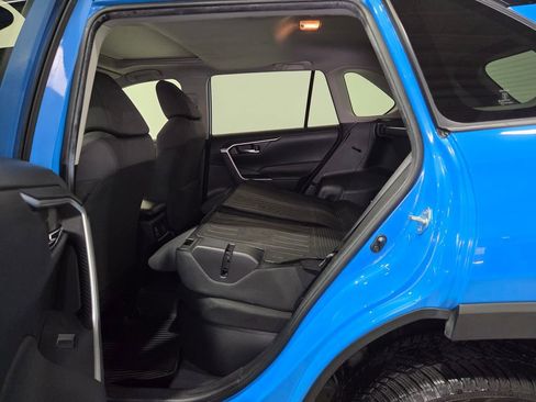Used 2019 Toyota RAV4 XLE w/ Convenience Package image 19