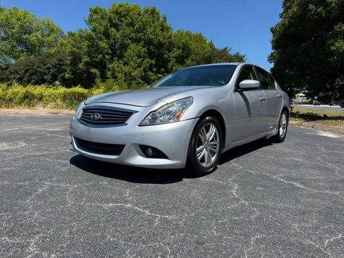 Used 2013 INFINITI G37 Journey w/ Premium Pkg RWD image 2