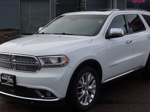 Used 2015 Dodge Durango Citadel w/ Technology Group image 2