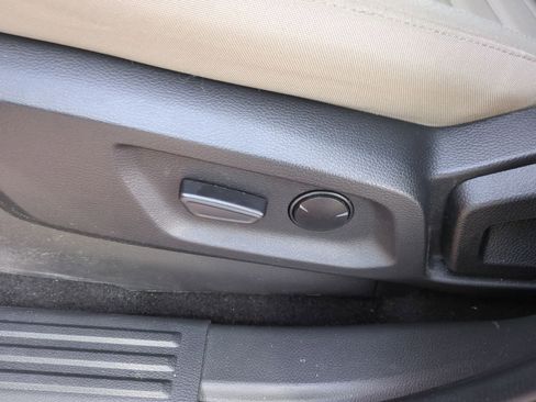 Used 2023 Ford Ranger XLT w/ Equipment Group 302A High image 17