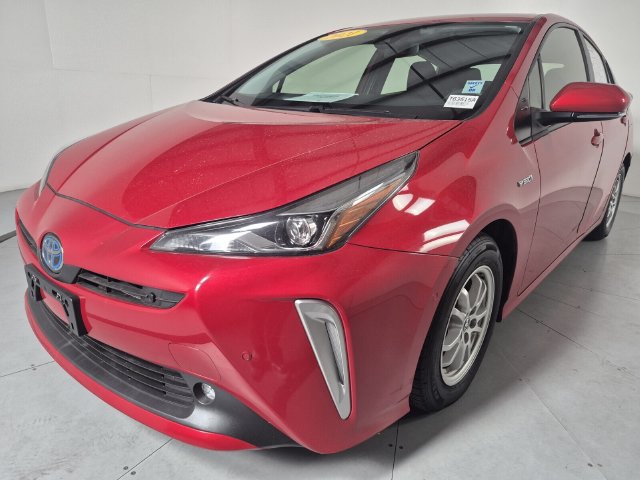 Used 2021 Toyota Prius LE AWD/4WD image 1