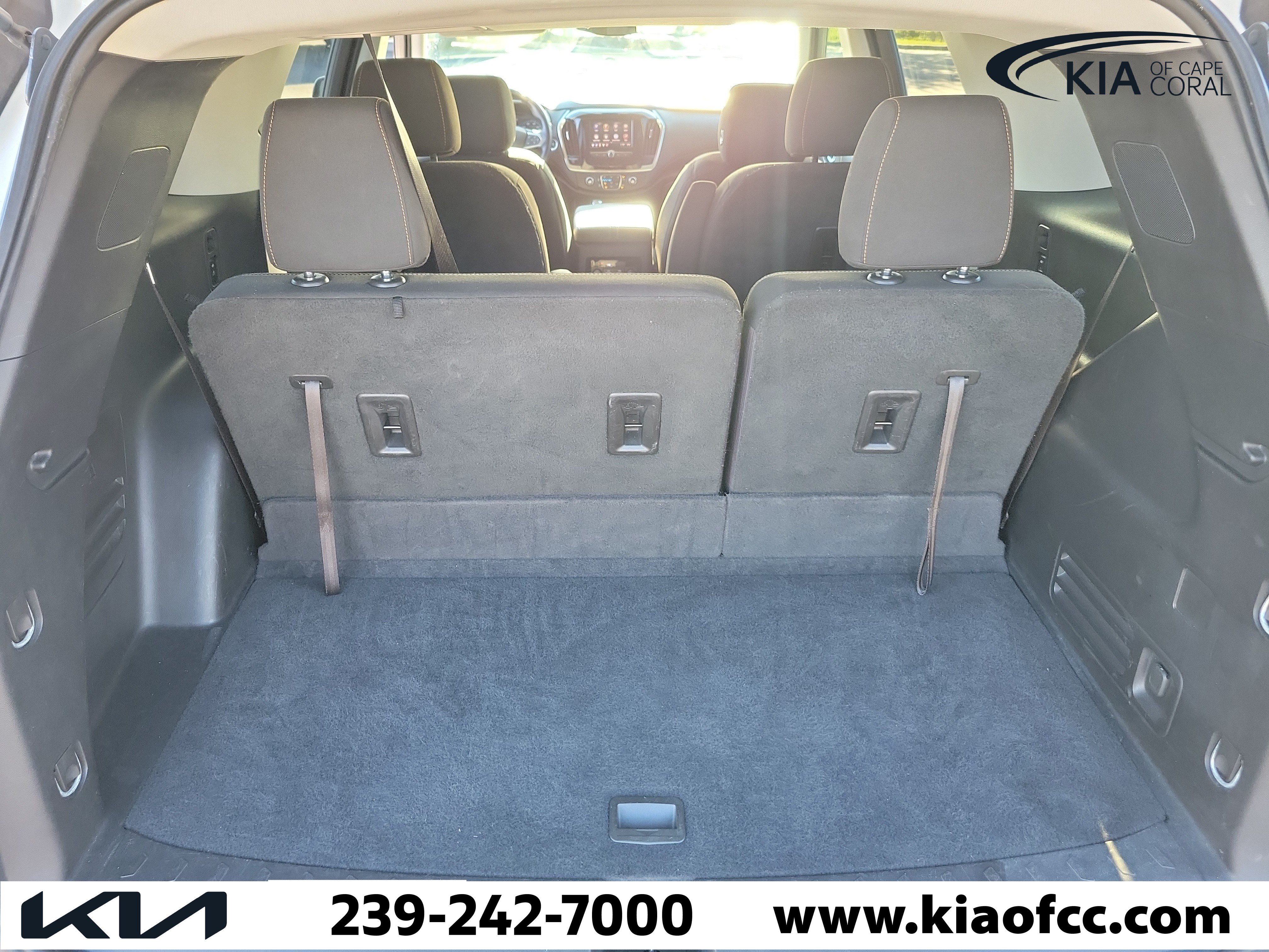 Used 2020 Chevrolet Traverse LT FWD image 10