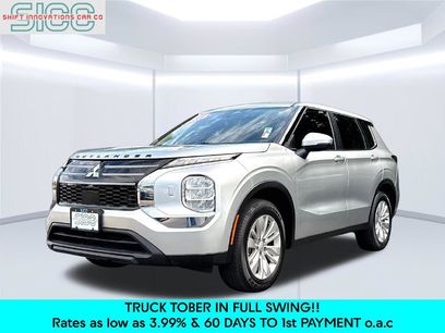 Used 2025 Mitsubishi Outlander ES