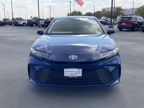 New 2026 Toyota Camry LE image 2