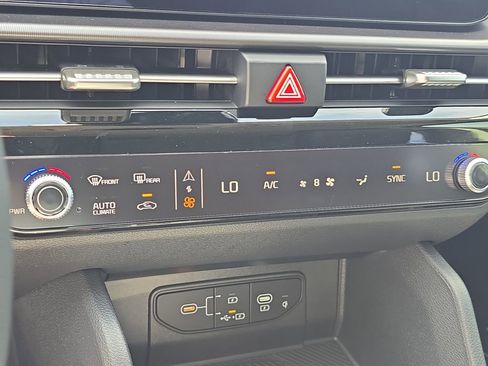 New 2026 Kia Sportage EX FWD image 25