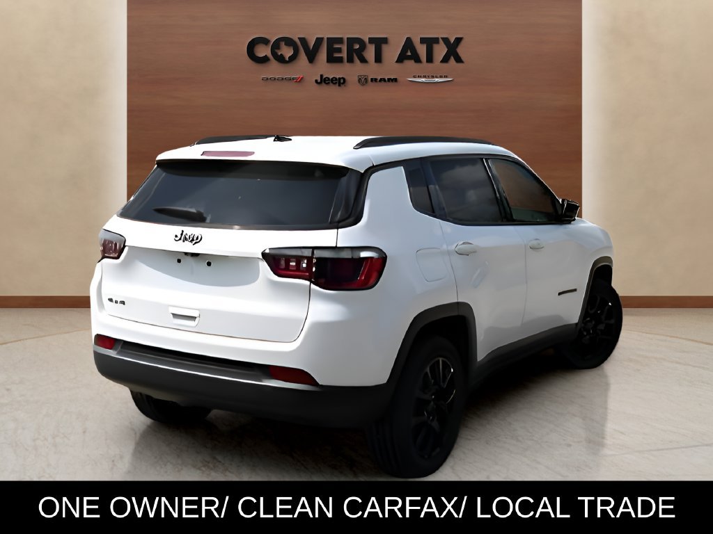 Used 2026 Jeep Compass Latitude AWD/4WD image 12