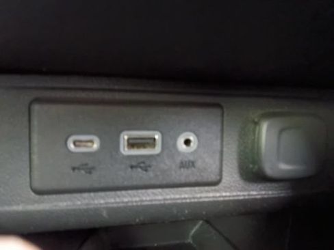 Used 2022 Buick Encore GX Select FWD image 6