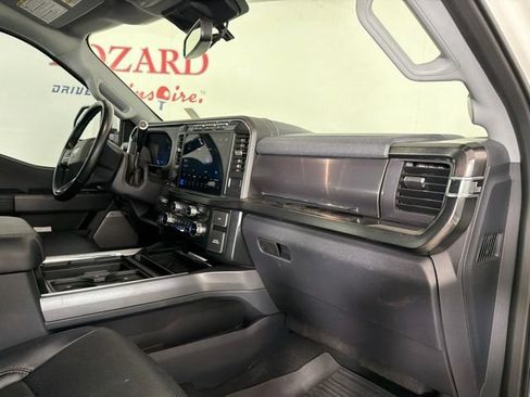 Used 2023 Ford F450 Lariat w/ Lariat Ultimate Package AWD/4WD image 17