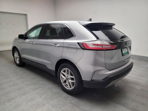 Used 2023 Ford Edge SEL image 5